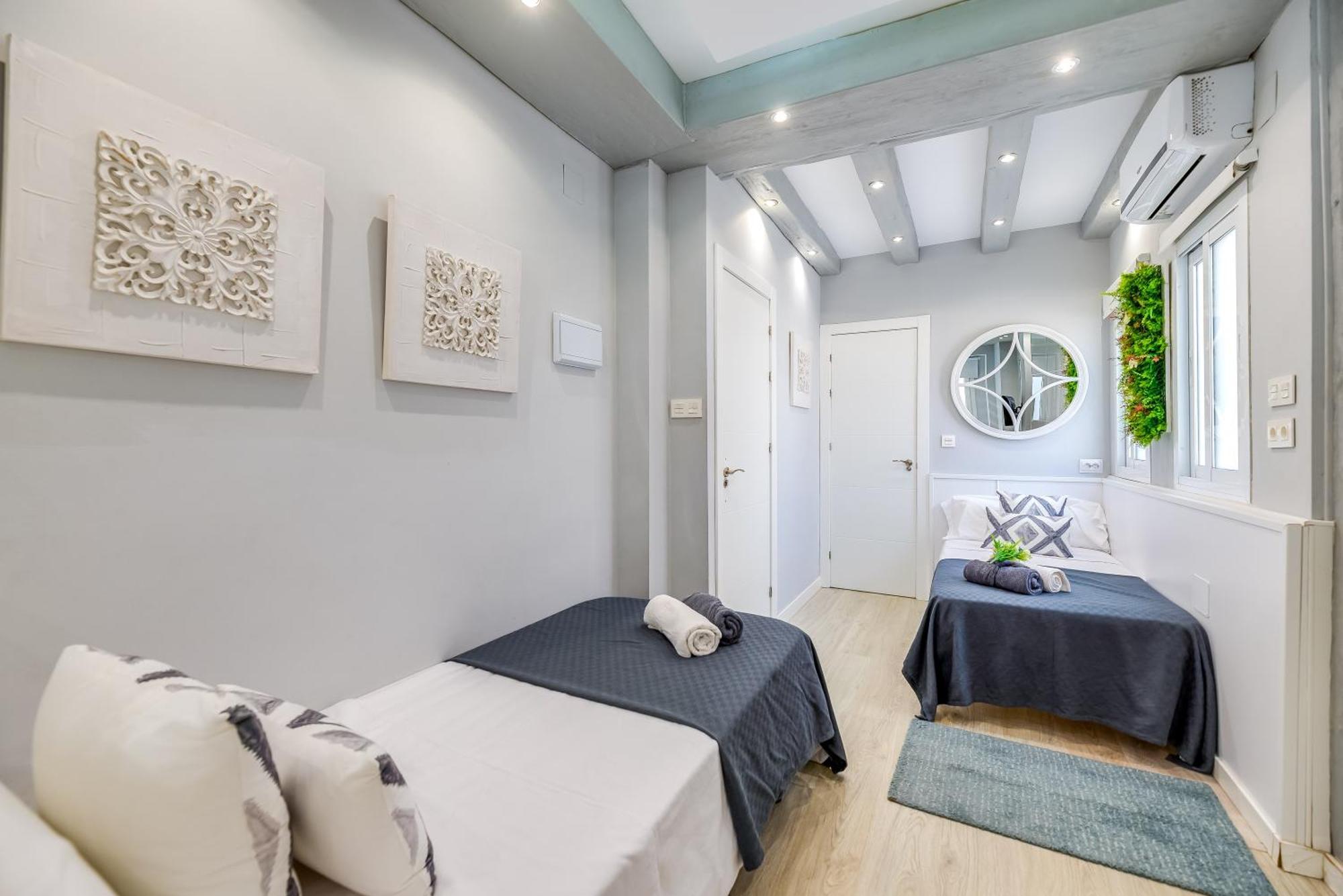 Xpce Merced Square - Picasso Malaga Ngoại thất bức ảnh
